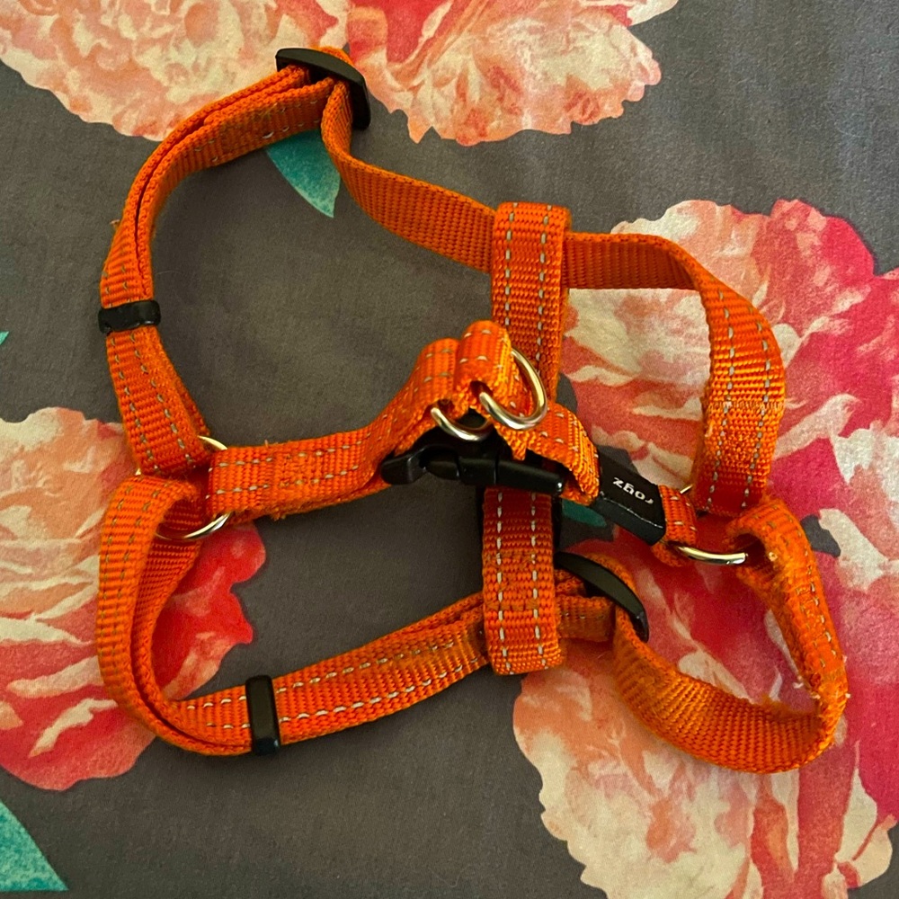 New Rogz orange step in dog harness